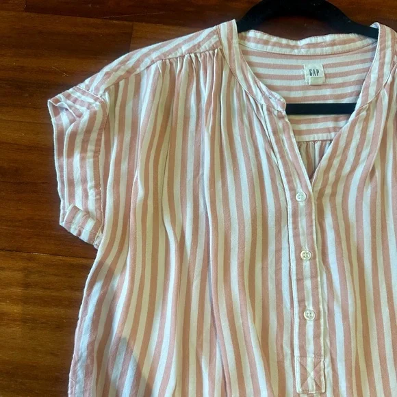 Gap Easy Popover Shirt - Picture 3 of 5
